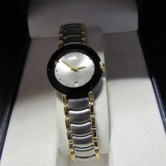 LE CHATEAU LADIES WATCH NIB - Picture 1 of 6